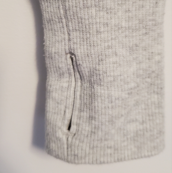 BUNDLE of Lululemon Wear With All Jackets!! [4] - Picture 3 of 15